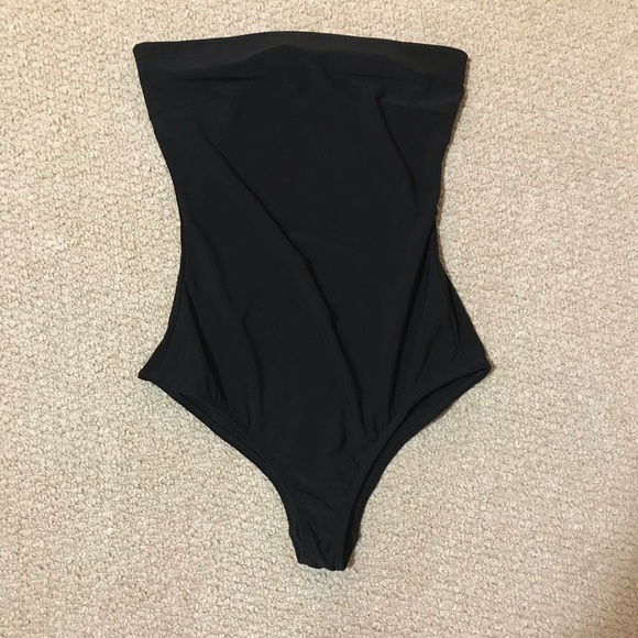 Black tube top bodysuit - Picture 2 of 3